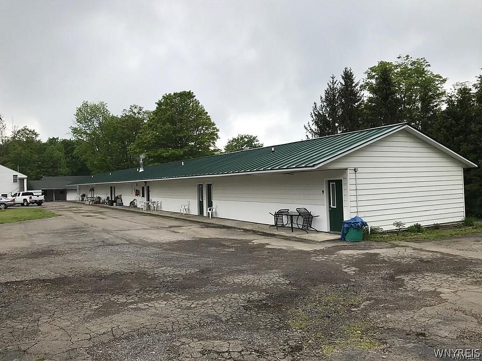 1st image of 2840-2850 McDuffy Rd