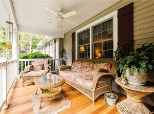 577 Greenbush Rd, Blauvelt, NY 10913