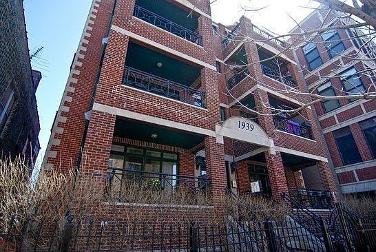 1st image of 1939 N Damen Ave APT 1N