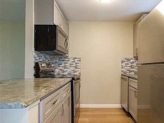 4th image of 3428 I St NE APT T103