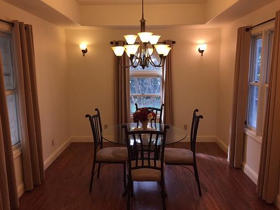 4th image of 3108 N Palm Ave