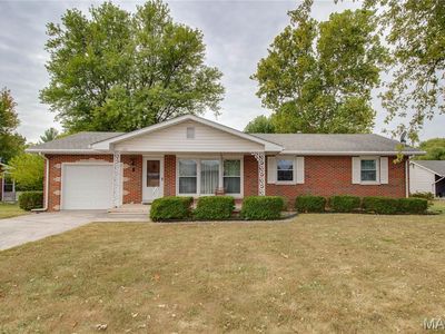 102 Avalon St, Brighton, IL, 62012