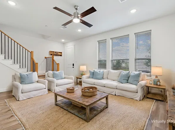 4425 Union St, North Richland Hills, TX 76180