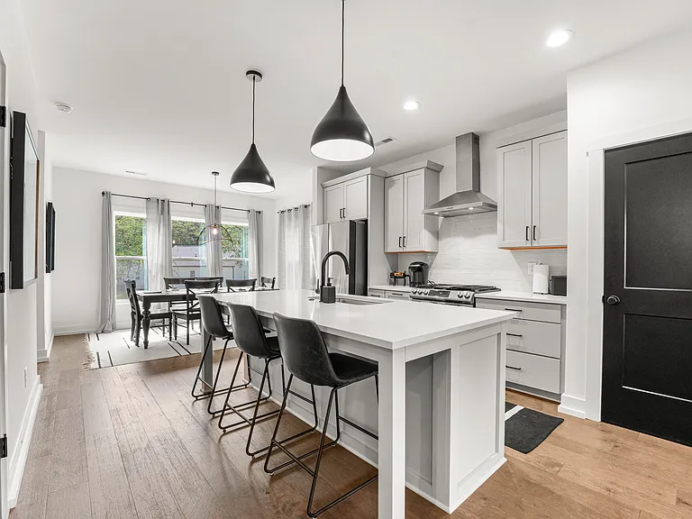 2707 Parkway Ave — Photo 6