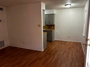 1105 S 10th St APT 9B, Fort Smith, AR 72901