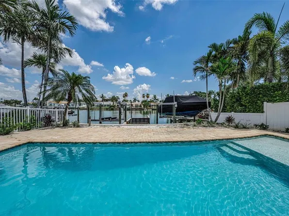 7901 10TH AVENUE S, ST PETERSBURG, FL 33707