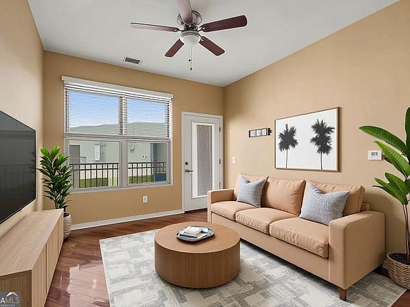 3rd image of 870 Mayson Turner Rd #1311