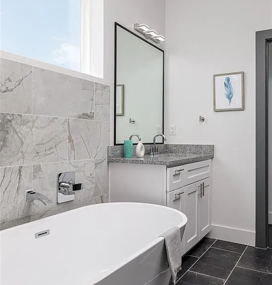 2801 Weisenberger St #101 — Photo 17