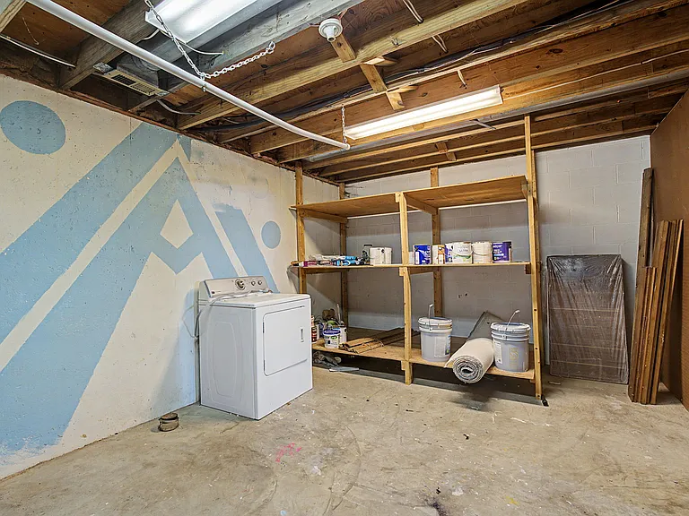 1406 Old Town Ct — Photo 39
