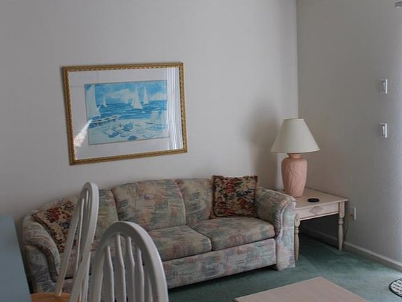3rd image of 2626 Meadow Oaks Loop