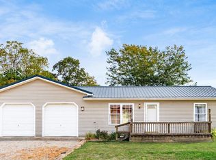 10539 Garrett Rd SW, Amanda, OH 43102