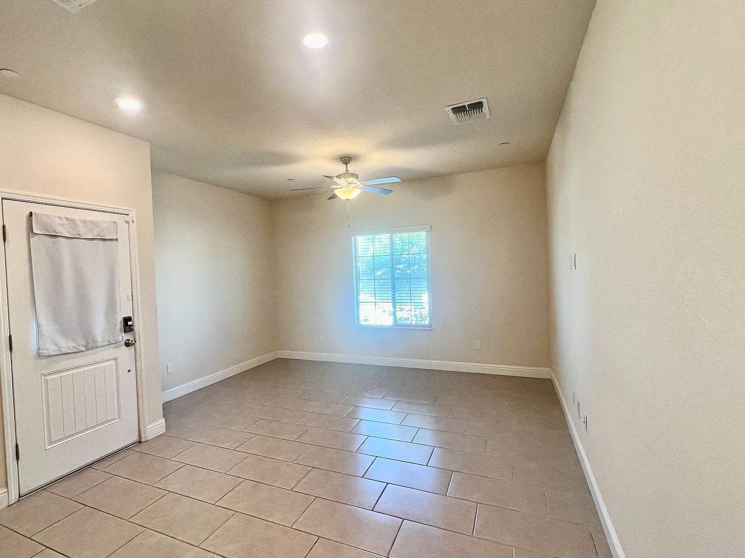 3730 Magellan Dr — Photo 3