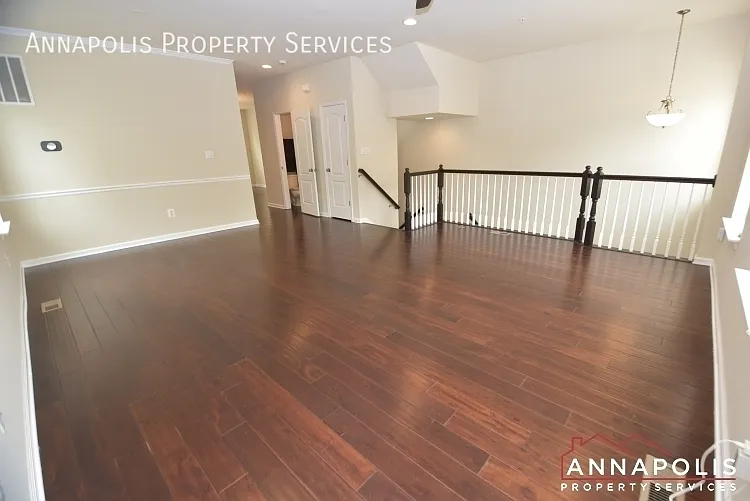717 Millhouse Dr — Photo 7