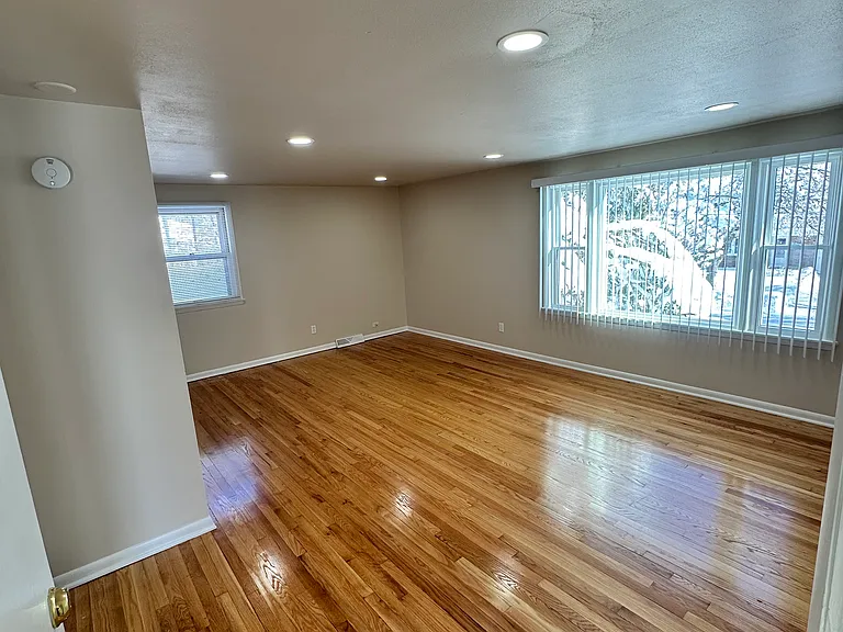 2014 Cardinal Dr — Photo 6