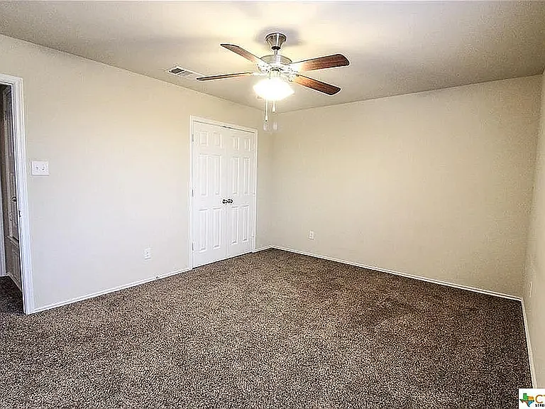 1409 Starlight Dr — Photo 12