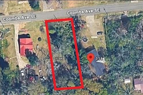2nd image of 114 SE Coombs Ave #10
