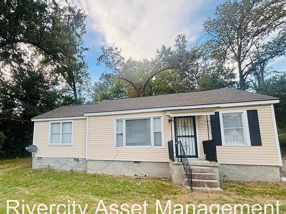 2687 Overton Crossing St