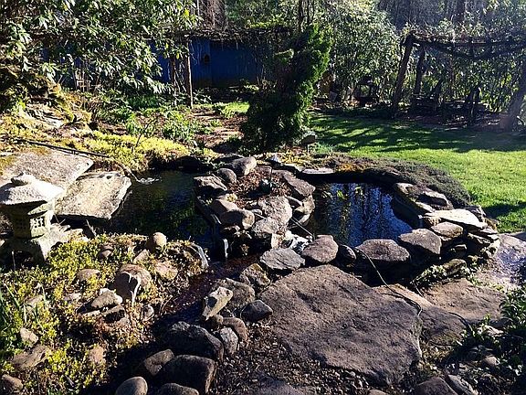 Second water feature