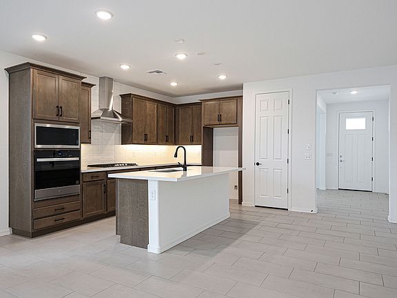 3rd image of 4411 W Acorn Valley Trl