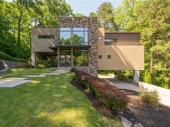643 Larchmont Cir NW, Atlanta, GA 30318
