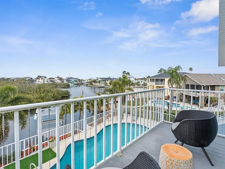 6029 Bayway Ct — Photo 20