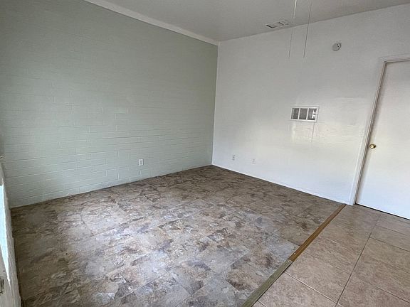 5th image of 2750 N Balboa Ave #5107
