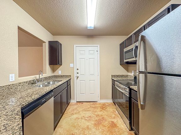 4th image of 1903 Connell St #1040BMASONDR