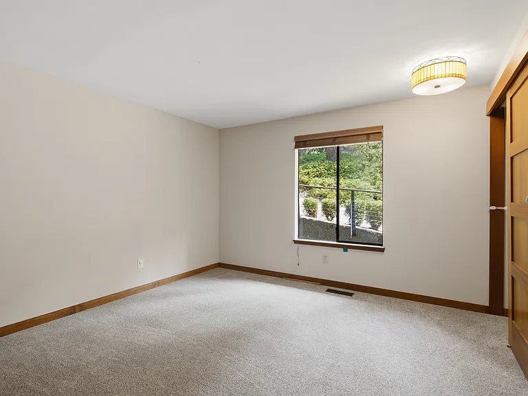 3303 142nd Pl NE — Photo 19