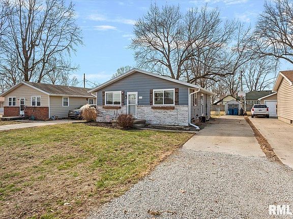 2nd image of 409 Sattley St