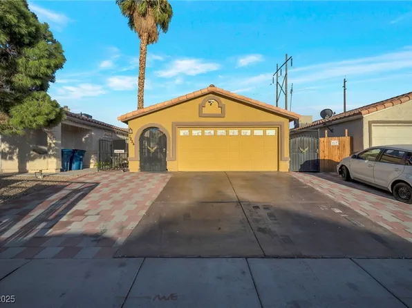 1224 Pleasant Brook St, Las Vegas, NV 89142