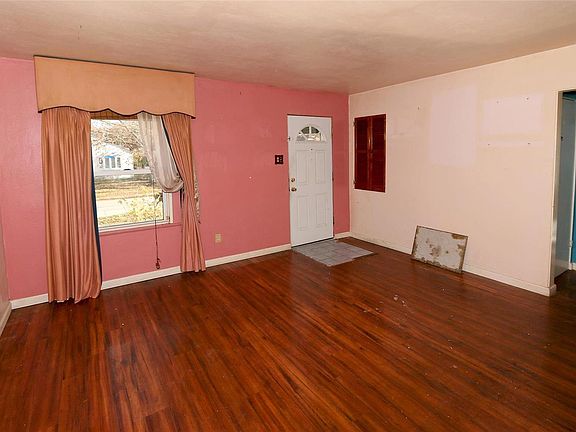 5th image of 3537 Saint Joachim Ln