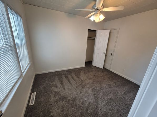 202 1st St W #200.5, Stewartville, MN 55976