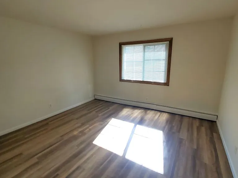 Nakoma Heights Apartment Homes — Photo 33