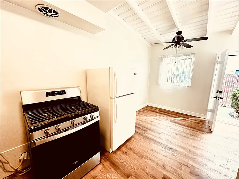 216 Avenida Cabrillo — Photo 7