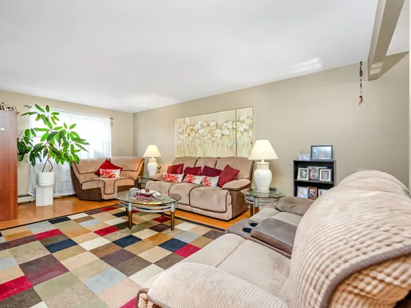 69-06 66th Road image 7 of 27