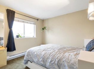 212 9th St, Jersey City, NJ 07302