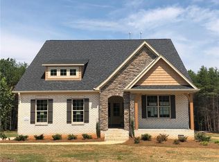 3323 Oak Ridge Rd, Summerfield, NC 27358