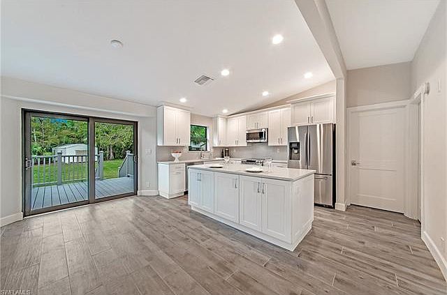 1st image of 5841 Lancewood Way
