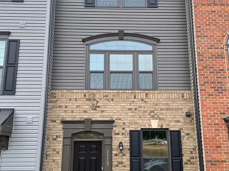 1113 Rampart Dr — Photo 1