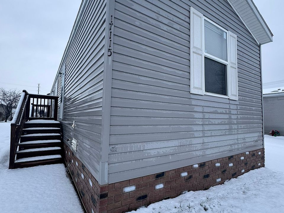 1st image of 17115 Oliver Dr #301