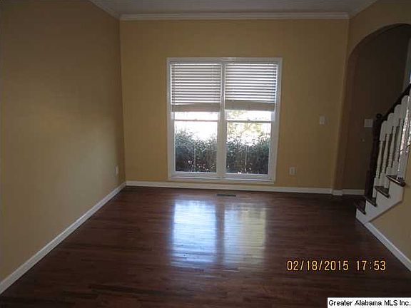 3rd image of 1514 Oak Park Dr