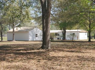 622 White Pond Rd, Leesburg, GA 31763