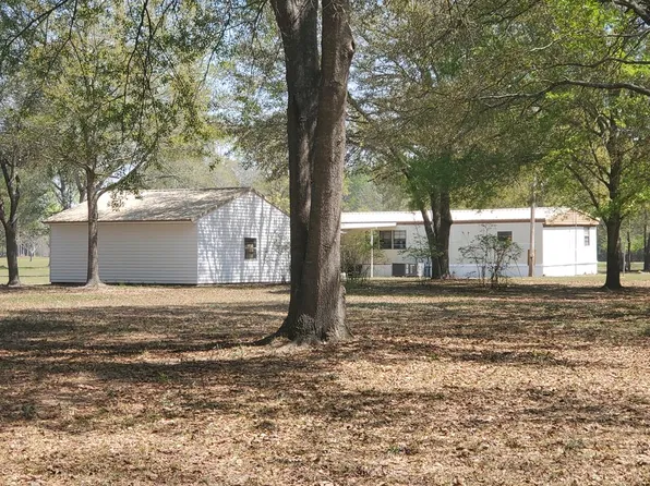 622 White Pond Rd, Leesburg, GA 31763