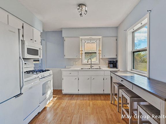 2nd image of 5358 Mick Ave SE