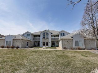 9101 S Aspen Dr UNIT 7, Oak Creek, WI 53154
