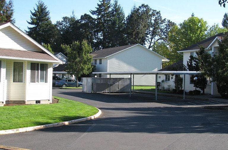 Creekside Meadows Apartment Rentals Independence, OR