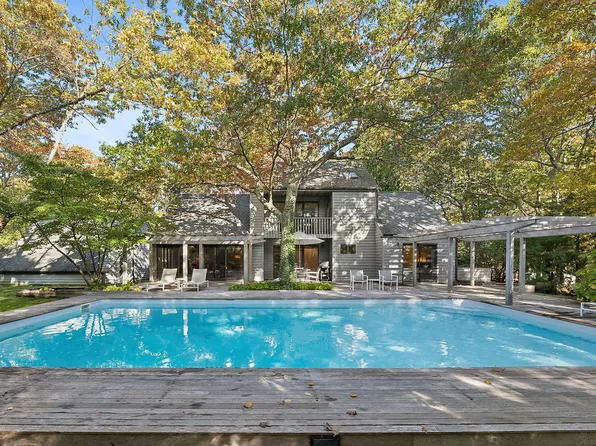 43 Red Fox Ln, East Hampton, NY 11937