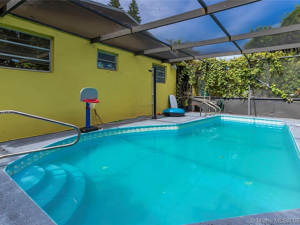 1st image of 10540 NW 22nd Ave