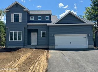 46 Black Bear Path, Corinth, NY 12822