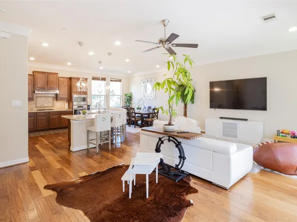 12227 Oxford Crescent Cir, Houston, TX 77082